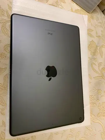 Apple iPad (Space Gray) - Good Condition, Wi-Fi + Cellular (exact model in photos)