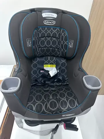 Graco convertible child car seat - good condition