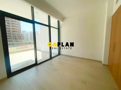 Prime Beachfront 1BR I Semi‑Furnished I Move‑In Ready