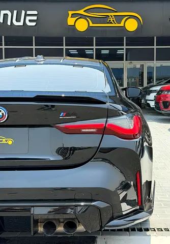 صورة 8 لـ 2024 BMW M4