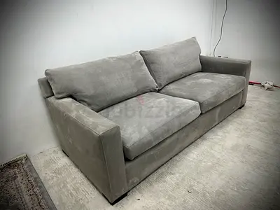 Like new condition cratebarrel three seater sofa