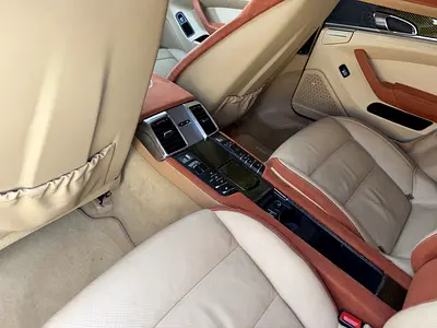 صورة مصغرة 15 لـ 2011 Porsche PANAMERA