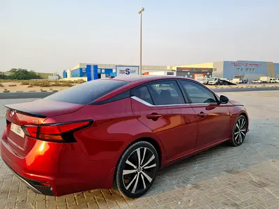 2020 Nissan Altima SR - Sporty Edition - American Specs