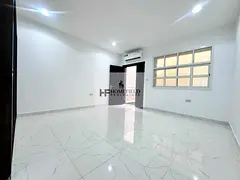 Amazing|Studio with front yard|kitchen and bathroom