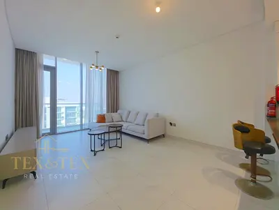 Furnished | Spacious | High Floor