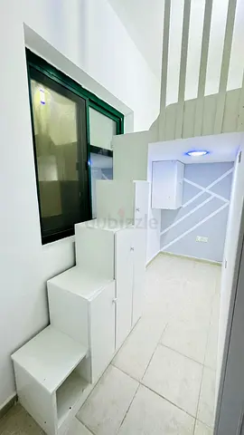 Partition Room available for Single/Couple in Barsha Height
