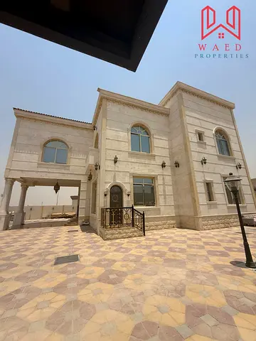 Luxury 5BR Villa for Rent |Majlis |Prime Location|
