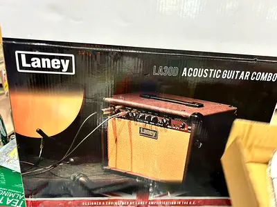 Laney LA30D ACOUSTIC GUITAR COMBO