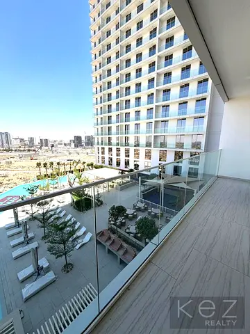 Fully Furnished| Pool View l Genuine Resale