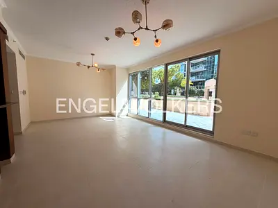 Large Terrace | Vacant | Prime location
