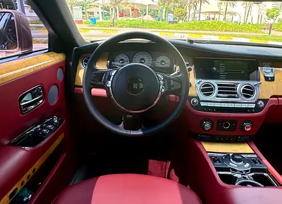 2013 ROLLS-ROYCE GHOST 缩略图 13