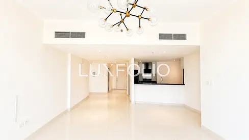 Mid Floor | Large Layout | Sea View