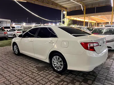 2014 Toyota CAMRY photo 10