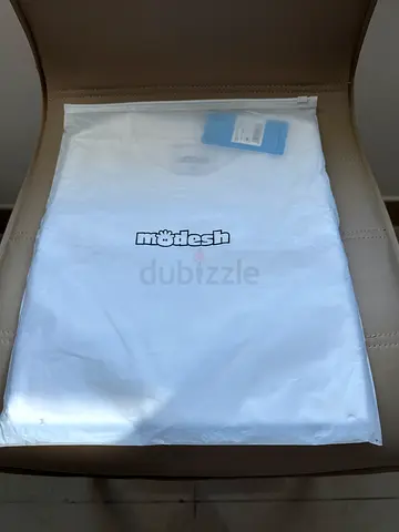 MODESH Brand new white mens T-shirt M (size tag visible) - packaged 100% cotton