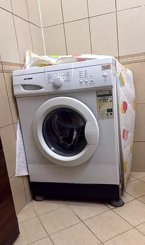 Front-load Washing Machine - Good Working Condition