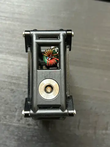 Small RF/coaxial electronic module with toroidal inductor — used