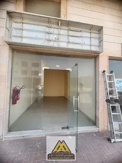 Commercial space for annual rent in Al Jurf 3 – Ajman. A prime investment opportunity in a prime l