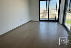 Huge 3BR | Last Floor | Near Metro | Close to Mall