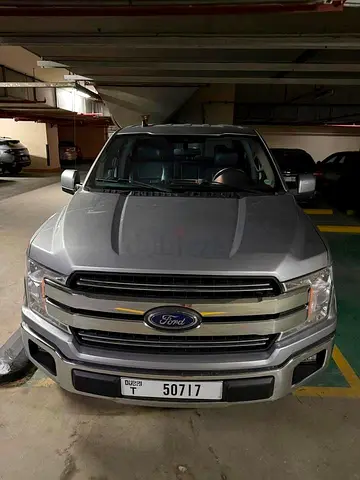 Ford F-150 Lariat