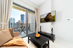 Summer Offer, Premium 1BR | Stunning Dubai canal View | Near Business Bay Metro & Burj Khalifa/Dubai