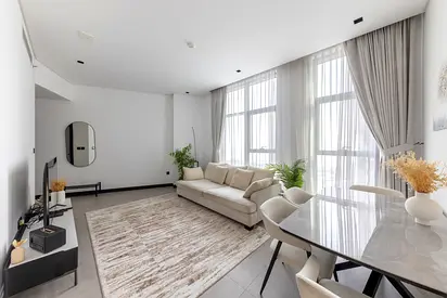 Modern interiors | City views | Prime Business Bay location