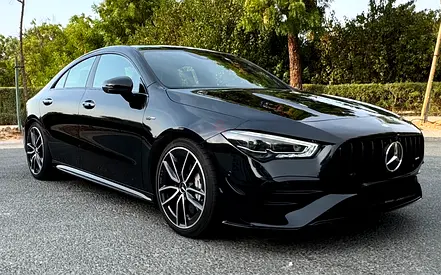 BRAND NEW 2025 Mercedes-Benz CLA35 AMG | 2,600 KM | 5-Year Warranty  Service