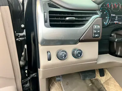 2019 Chevrolet TAHOE 照片 15