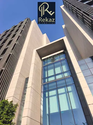 First tenant | Boulivard view | 6cheques |