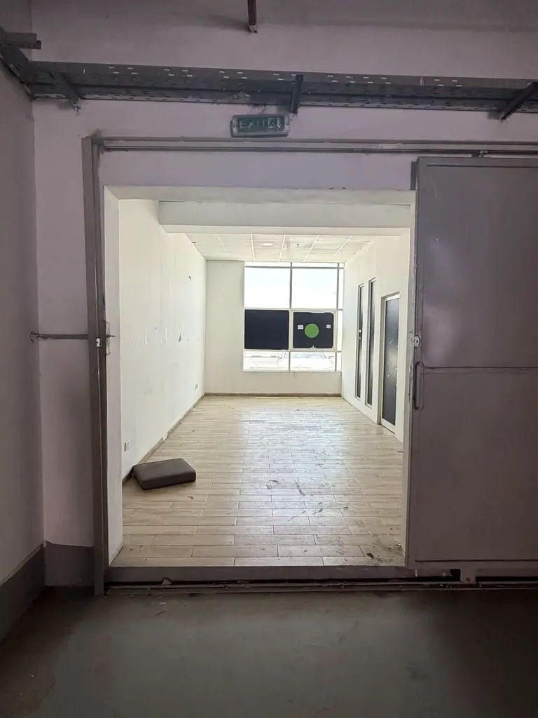 gallery-image