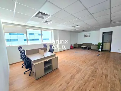 2 Parking | Vacant | Fully Furnished