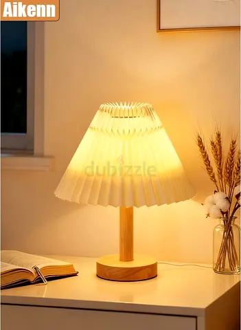 Wooden Base Pleated Shade Table Lamp - Warm Ambient Light (25cm)
