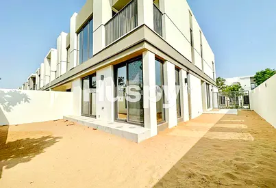 Vacant | Corner Unit | Unfurnished