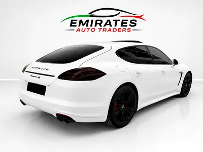 صورة مصغرة 5 لـ 2011 Porsche PANAMERA
