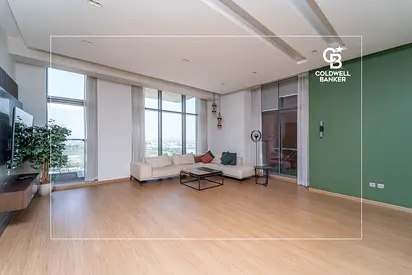 Fully Furnished | High Ceiling | Prime Location