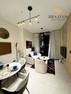 MARINA SKYLINE VIEW | HIGH FLOOR | PAY MONTHLY