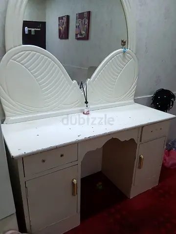 White Vintage Dressing Table with Mirror - Used