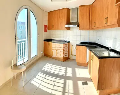 L shape layout | Next to metro | Store Room