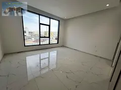 First tenant villa prime location open view deluxe finish.