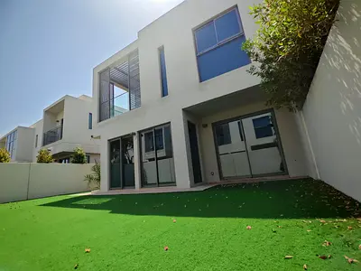 Quick Rental | 4BR Semi-Detached Villa | Lilac, Al Zahia |