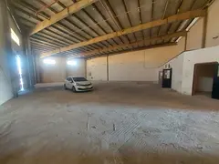 Warehouse for rent in Umm Al Thuoub, total area 9,200 sq ft with mezzanine, 100 kW electricity, on t