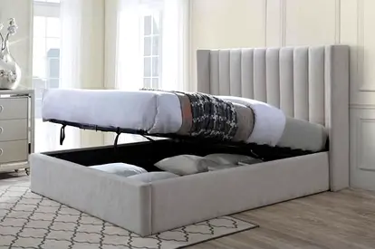 Brand new King size hydrolic Storage bed with Mattress Available