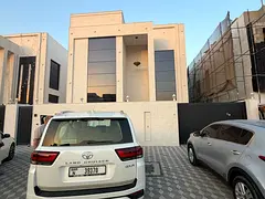 Villa for rent in Al Yasmin, very prime location, 5 master bedrooms, living room, majlis, kitchen an