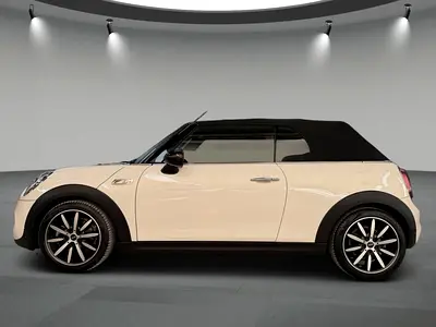 صورة 10 لـ 2020 MINI COOPER