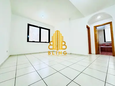 Alluring 1BHK With Closed Kitchen & Built-In Cupboards