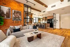 Newly Furnished Organic Modern High end 2 bedroom apartment in Dubai Marina