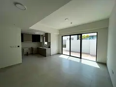 Brand New 4BR Townhouse | Vacant | Community View | Corner Unit