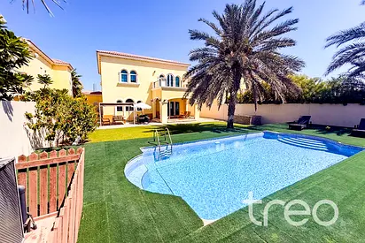 Private Pool | Single Row | D6 | Vacant