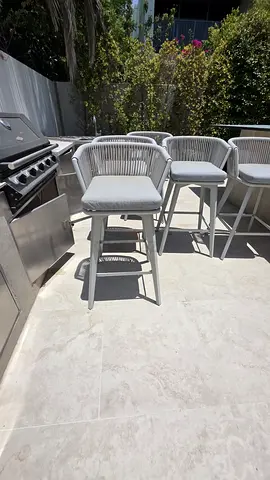 Selling high quality outdoor bar chairs like a new