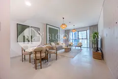 Modern 1BR in Radiant Viewz 1 | Contemporary Community Living