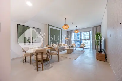 Modern 1BR in Radiant Viewz 1 | Contemporary Community Living